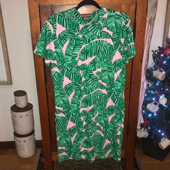 Lilly Pulitzer Hallie Short Sleeve Dress Conch Shell Pink Let’s Go Bananas Large - Picture 1 of 9